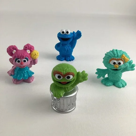 Sesame Street Muppet Plastic Figures Cookie Monster Oscar Abby Cadabby Lot - Picture 1 of 6